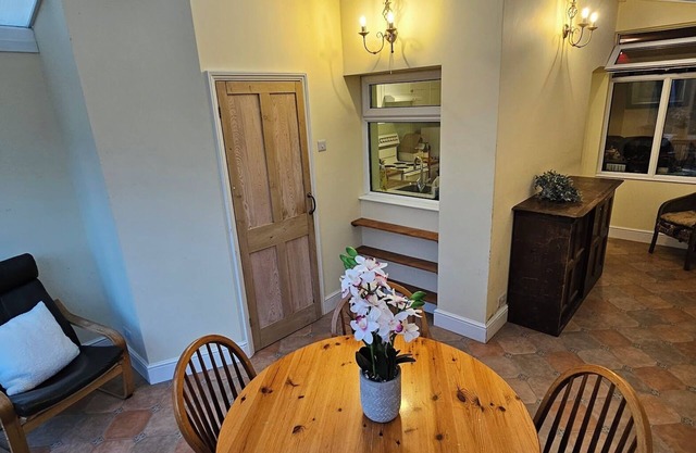 Beautiful Spacious 5 Bed House