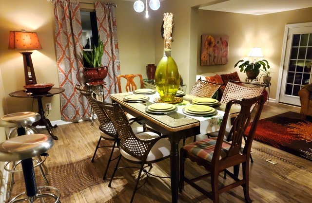Beautiful spacious and cozy townhome...your home away from home! Close to NCSU!
