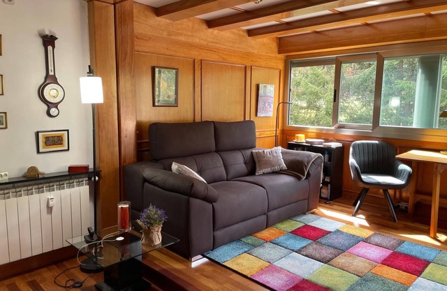 Beautiful studio, fully equipped.