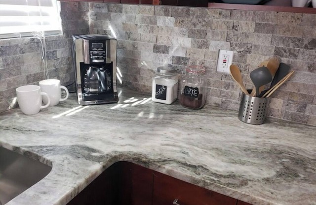 BEAUTIFUL STUDIO IN HEART OF BRANDON