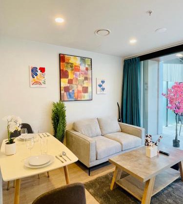 Beautiful studio in Union Street