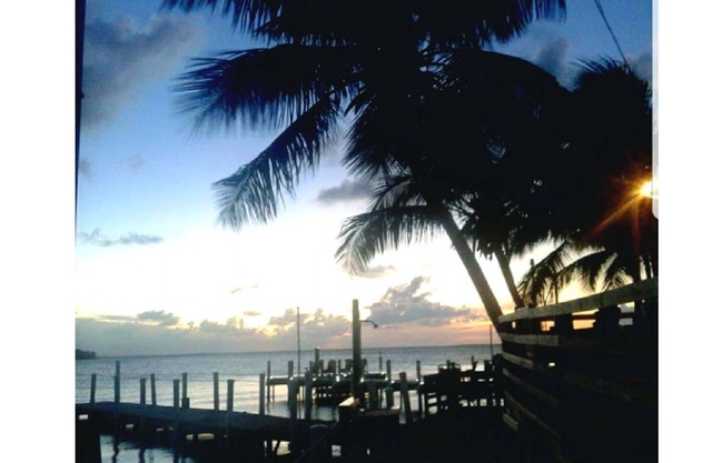 Beaux couchers de soleil à Key Largo House 2br 1 bth
