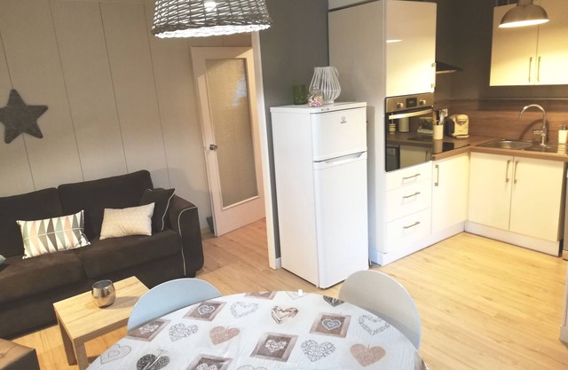 Beau T2 renové - 3* - Les Pradets - WIFI- Balcon - PROMO
