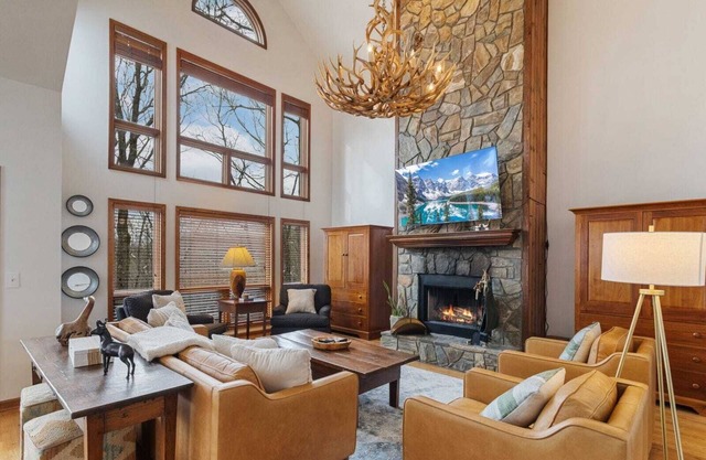 Beautiful Townhome in Private Community