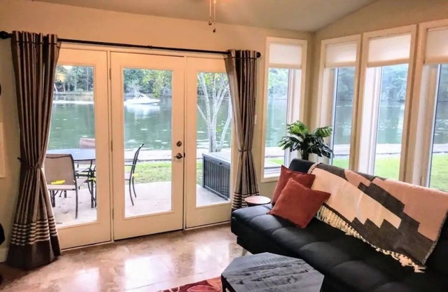 Beautiful Two Bedroom Condo Right At The Water's Edge