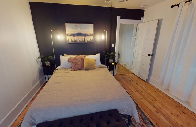 Beautiful downtown home, one block from the Square,