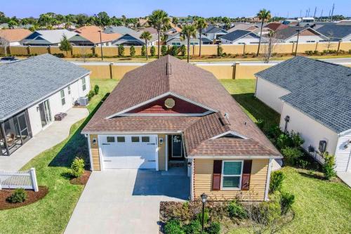 Beautiful Upgraded Patio Villa in The Villages of Marsh Bend