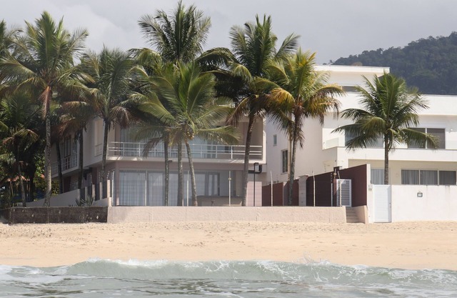 Belle maison haut de gamme sur le sable (4 suites et une grande zone de vue sur la mer gastronomique)