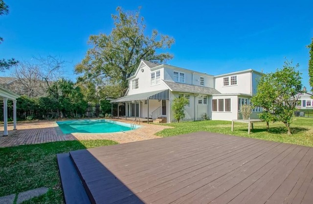 Beautiful Uptown Mansion next to Tulane
