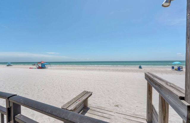 Beautiful Condo a few steps from the beach