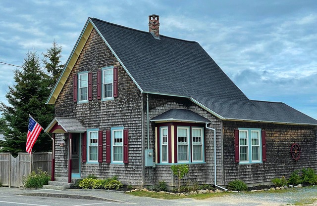 Cottage victorien dans le port d'hiver DownEast avec vue sur l'océan, vastes jardins