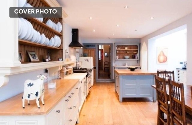 4 Bed Beautiful Victorian House / Garden à Pontcanna, à 10 minutes à pied du centre ville.