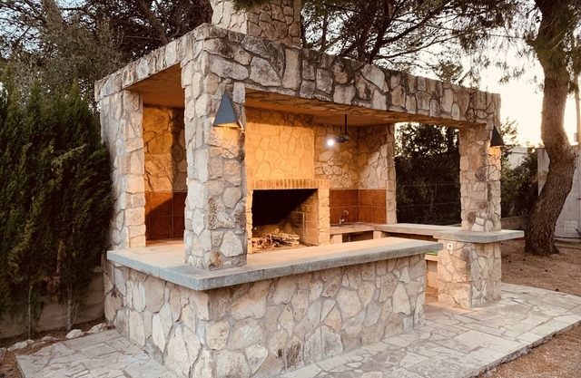Belle Villa 7pax à Tres Calas, Grand Terrain, Piscine privée, Barbecue, Clim