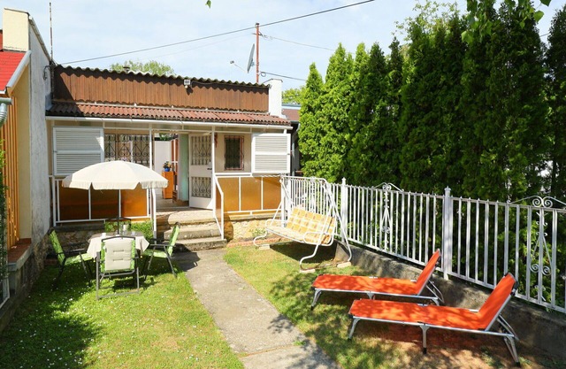 Belle maison de vacances avec climatisation, WIFI, TV, terrasse, animaux admis et parking