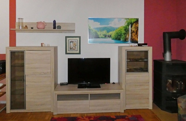 Confortable appartement pour 6 personnes avec WIFI, TV et parking
