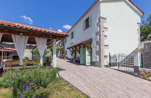 Belle maison de vacances avec climatisation, WIFI, piscine privée, TV et terrasse