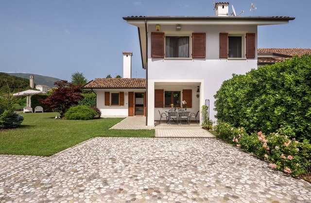 Merveilleuse maison de vacances pour 7 personnes avec WIFI, climatisation, TV et terrasse