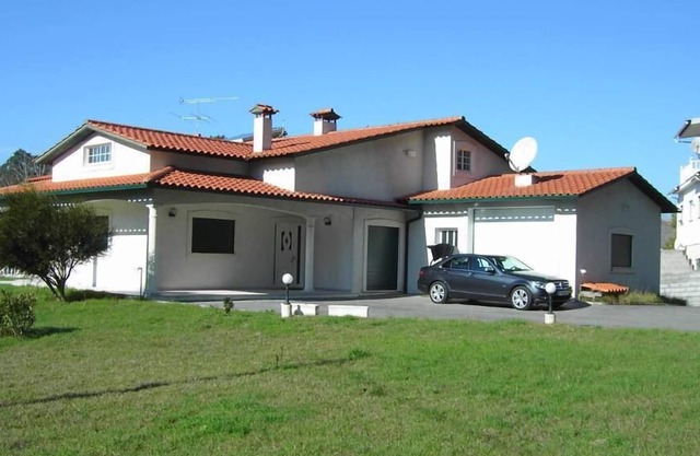 Belle VILLA, NAZARE`35KM prés de Plage de Vieira, plage a 7 minutes