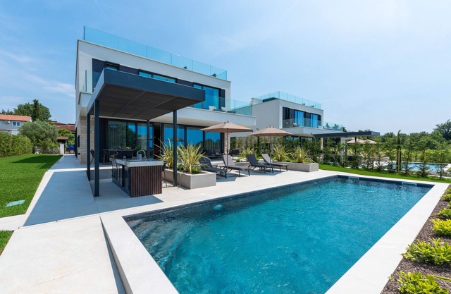 Villa Parenzo I by Villas Guide