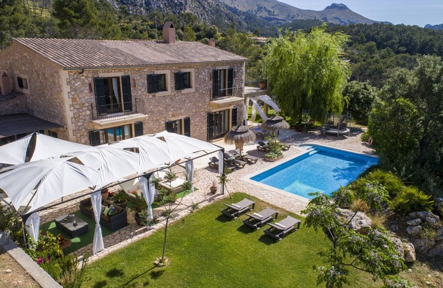 Finca de luxe en harmonie avec la nature. vue sur mer e montagnes
