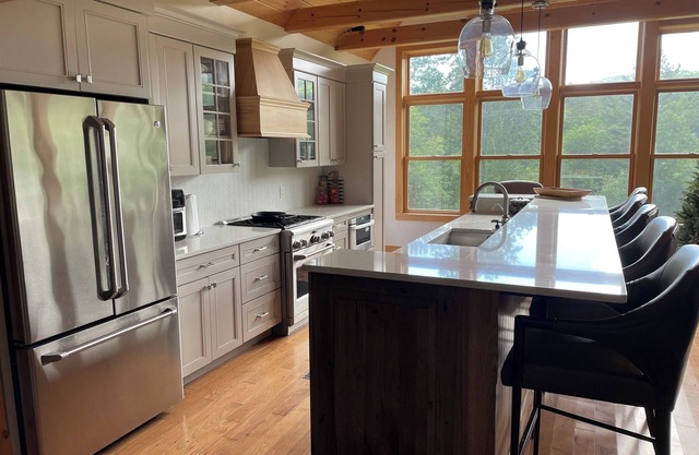 Beautiful VT home close to Hermitage Club, Lake Whitingham & downtown Wilmington