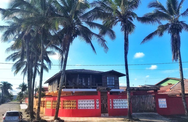Belle maison au bord de l'eau à Mongaguá