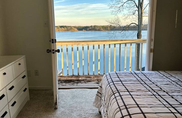 Beautiful Waterfront Home ~ Sleeps 6 ~ Embo's Island Area