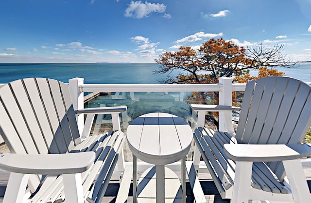 Belle Waterfront Put-in-Bay Condo que pour 12 personnes max - Recherche Stops Here!