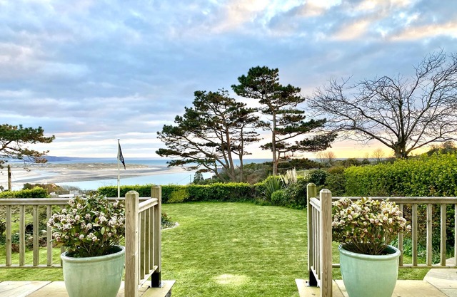 Belle maison victorienne bien aménagée avec vue imprenable sur l'estuaire de Dyfi