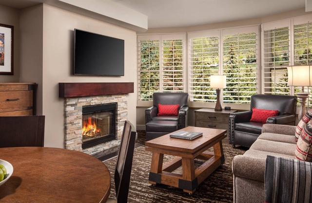Beautiful West Vail StreamSide Retreat + Premium Amenities, 2-Bedroom Condo