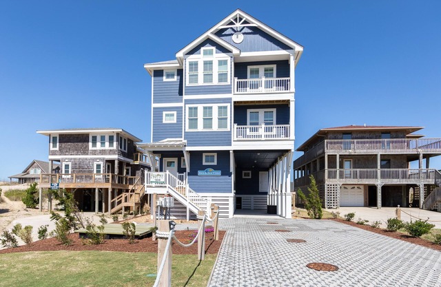 Beautifully Appointed Luxury Oceanfront Home
