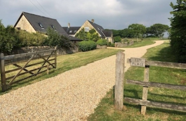 Beautifully converted stone cottage in the heart of the Isle of Wight 716