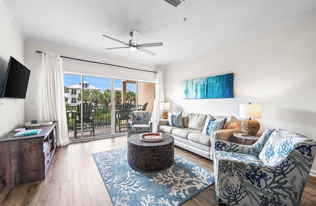 Emerald Waters Unit 202 | 2 Bed, 2 Bath