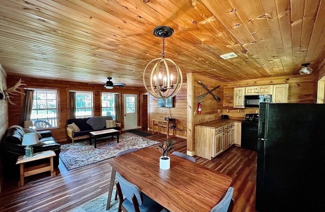 Belle Cabin in the Heart of Manistee National Forest
