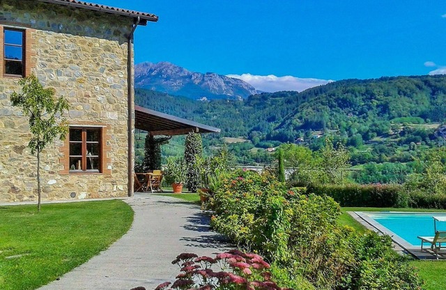 Grange magnifiquement restaurée, vues fantastiques, paisible, WIFI, commodités proches