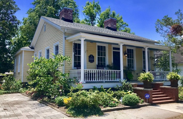 Maison magnifiquement restaurée dans le quartier historique de Wilmington avec piscine