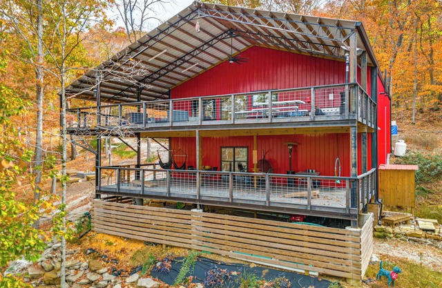 Beaver Lake Home on 3 Acres w/ Lake Access!