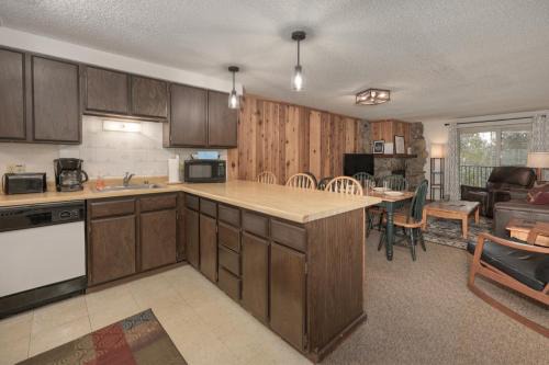 Beaver Village Unit #0623R