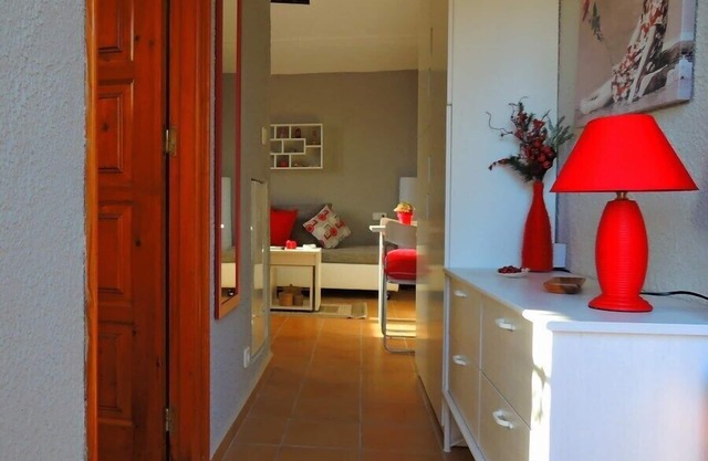 STUDIO NOUVEAU AVEC VUES À LE PARC NATUREL LES GAVARRES