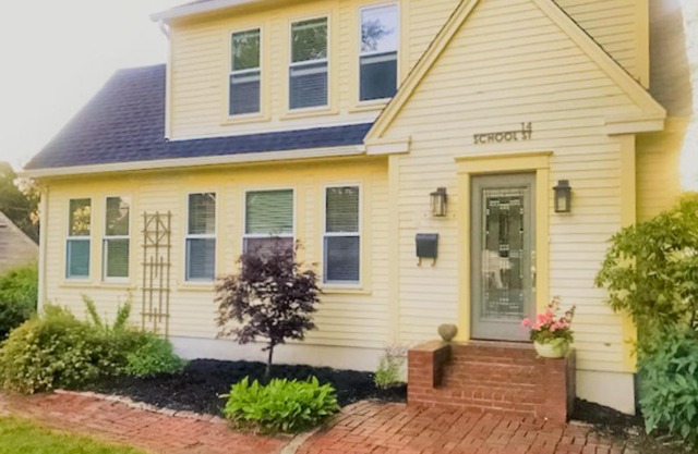 Bees Knees House