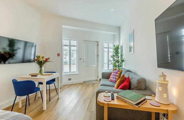 Belgrave Sands Apartment