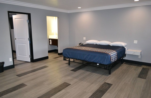 Bell Gardens Inn Los Angeles - Bell Gardens