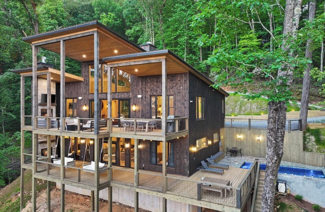 Bella Vista Blue Ridge: Pool-Sauna-Gameroom-Views!
