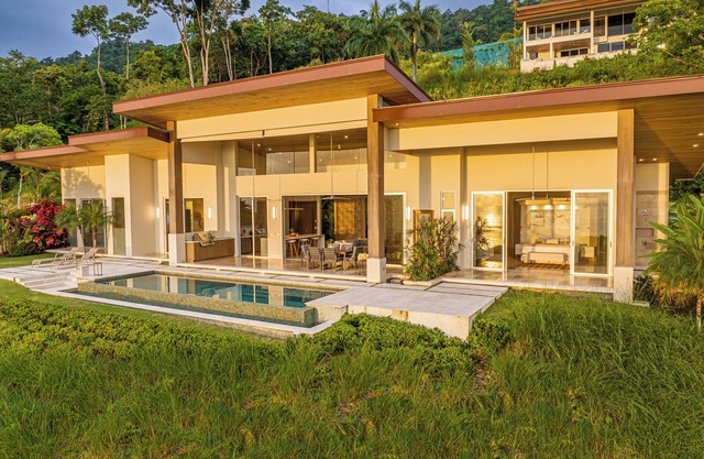 Bella Vista, Luxury & Modern Villa with breathtaking Ocean View