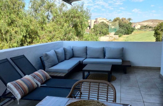 BELLAVISTA GOLF HOUSE, VALLE DEL ESTE.