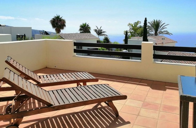 BELLAVISTA HOUSE - DON THOMAS TOWN