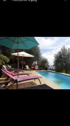 Belle villa avec piscine proche monaco