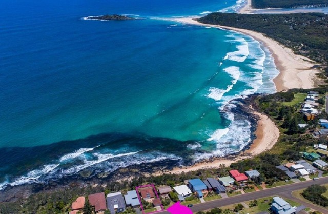 Pirralillia une maison de front de mer absolue avec des vues spectaculaires sur l'île verte. 8 personnes.