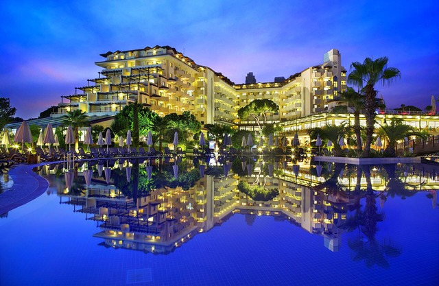 Bellis Deluxe Hotel