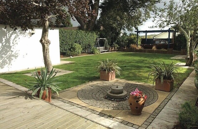 BELMONT, family friendly, character holiday cottage in Rock